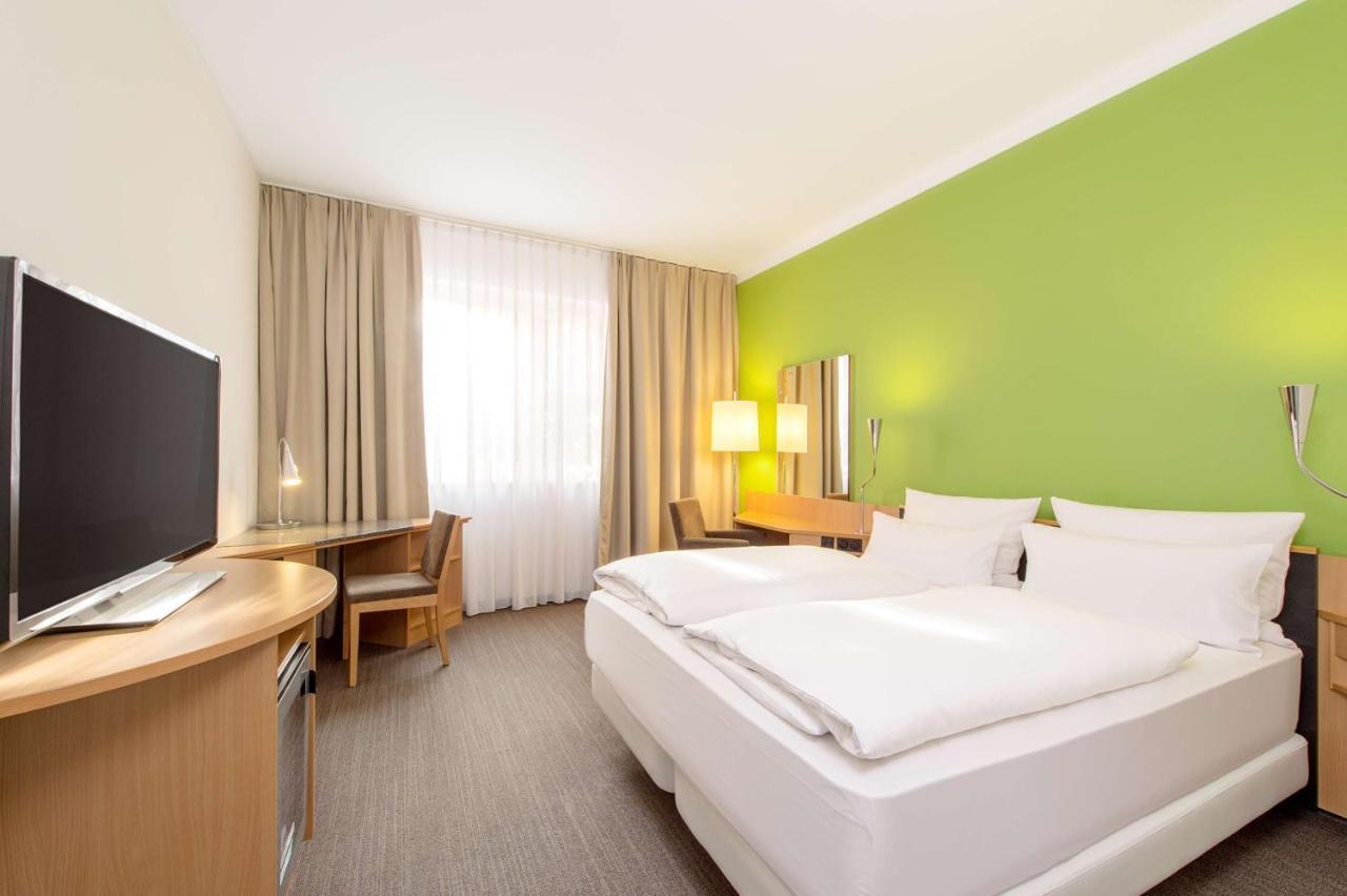 Hotel NH München Messe Exterior foto