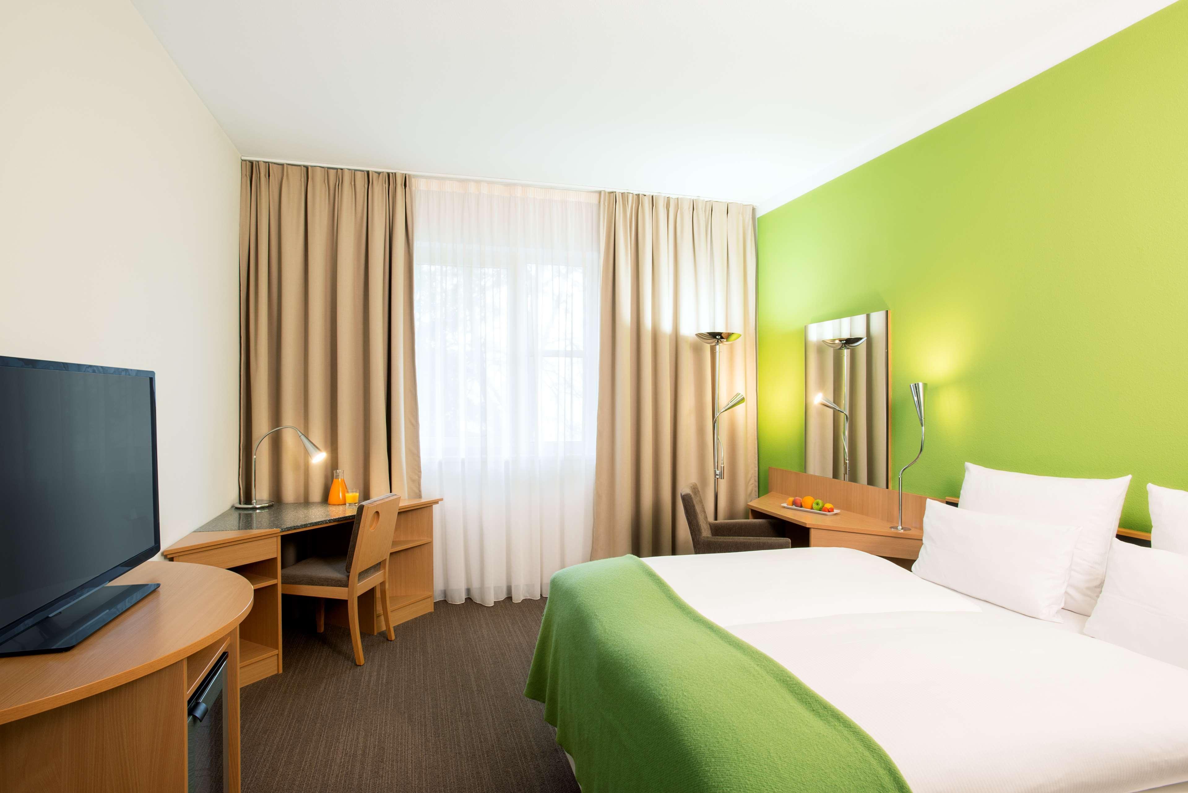 Hotel NH München Messe Exterior foto